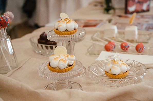 Sweet Tables